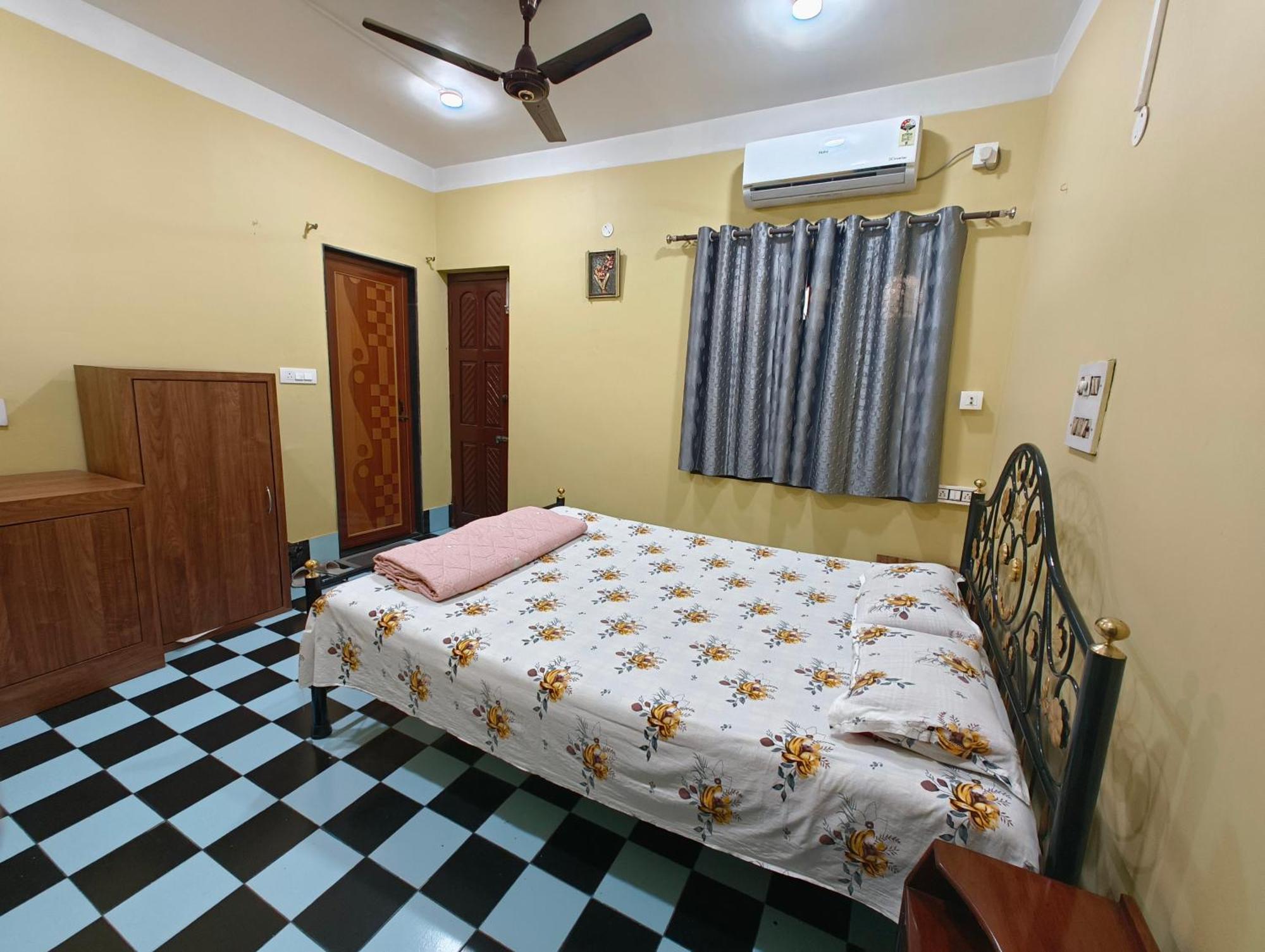 Anjali Homestay - 10 Mins From Airport 西里古里 外观 照片